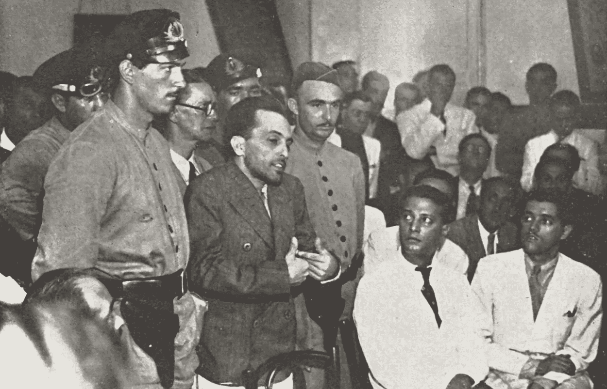 A Intentona Comunista foi uma tentativa de golpe contra Getúlio Vargas