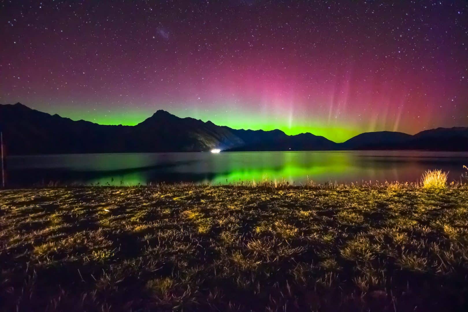 Conheça a Aurora Boreal: Como e onde se forma? Quais suas cores?