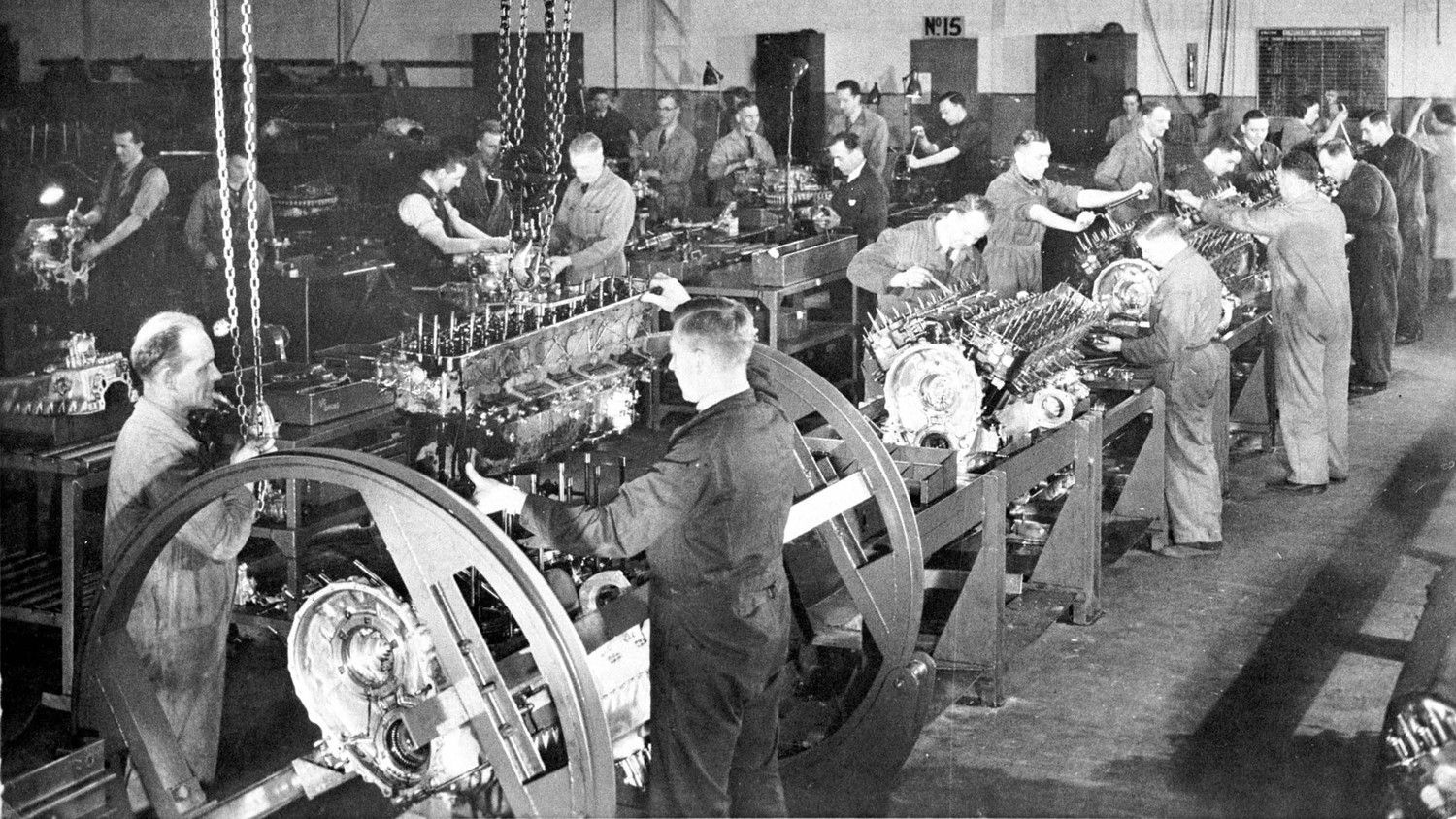 A história do trabalho - como surgiu e os principais regimes de trabalho