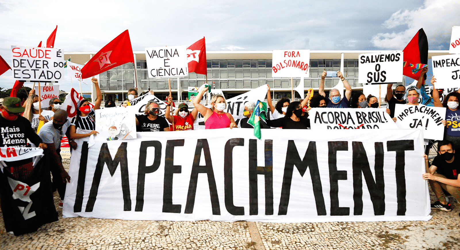 O que é impeachment? Origem, etapas do processo e casos no Brasil